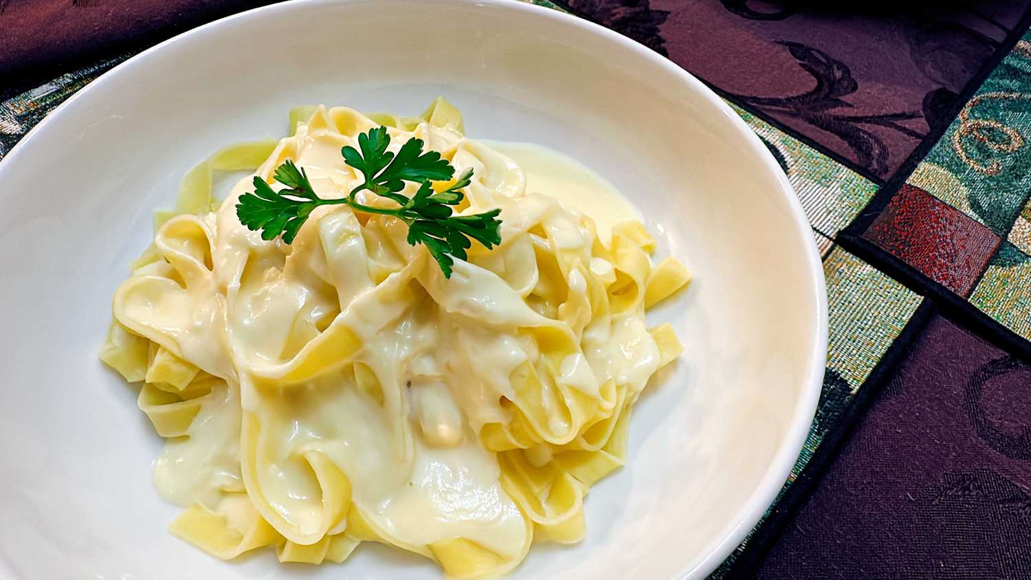 Fettuccine Alfredo